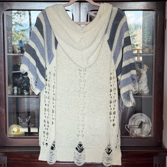 Coastal Sweater by POL - Picture 3 of 6